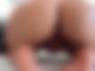 alanaablue's Live Sex Cam Show