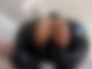 alanaablue's Live Sex Cam Show