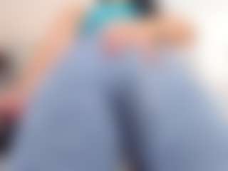 Live cam show with alanaablue - Strip on Camsoda