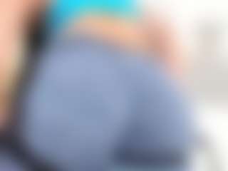 alanaablue's Live Sex Cam Show