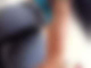 alanaablue's Live Sex Cam Show