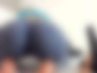 alanaablue's Live Sex Cam Show