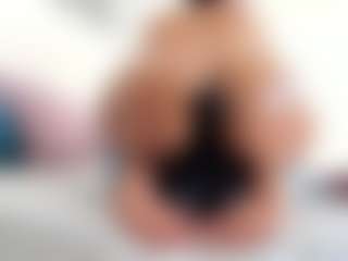 alanaablue's Live Sex Cam Show
