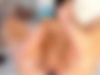 alanaablue's Live Sex Cam Show