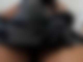 alanaablue's Live Sex Cam Show