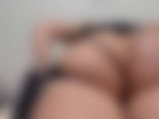 alanaablue's Live Sex Cam Show