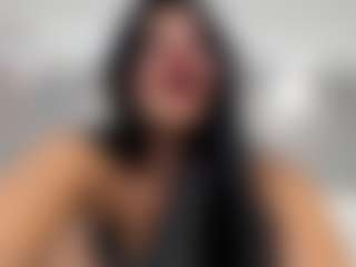 alanaablue's Live Sex Cam Show