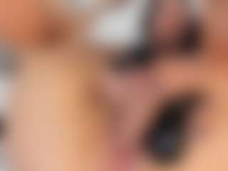 alanaablue's Live Sex Cam Show
