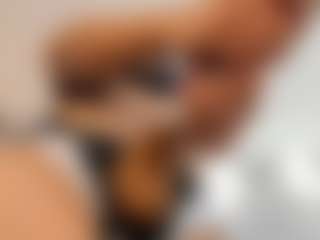 alanaablue's Live Sex Cam Show