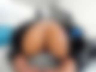 alanaablue's Live Sex Cam Show