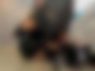 alanaablue's Live Sex Cam Show