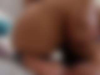 alanaablue's Live Sex Cam Show