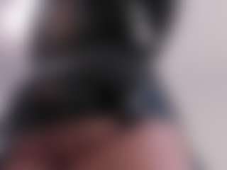 alanaablue's Live Sex Cam Show