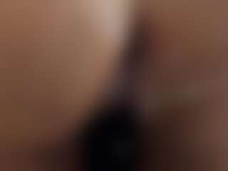 alanaablue's Live Sex Cam Show