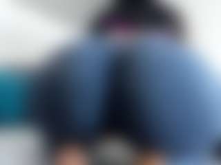 alanaablue's Live Sex Cam Show