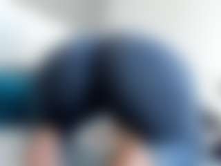 alanaablue's Live Sex Cam Show