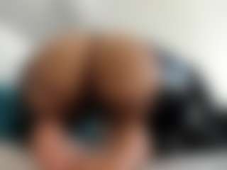 alanaablue's Live Sex Cam Show