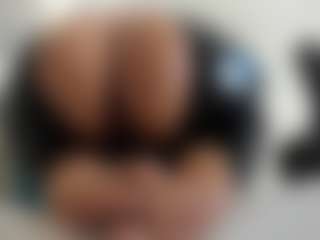 alanaablue's Live Sex Cam Show