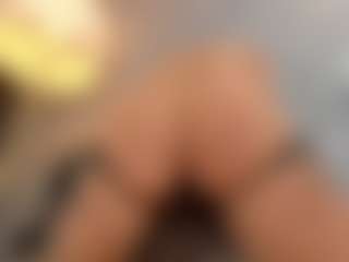alanaablue's Live Sex Cam Show