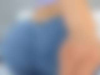 alanaablue's Live Sex Cam Show
