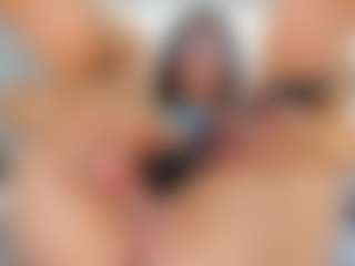 alanaablue's Live Sex Cam Show