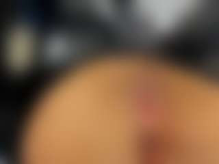 alanaablue's Live Sex Cam Show