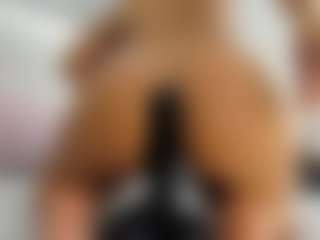 alanaablue's Live Sex Cam Show