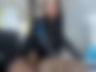 alanaablue's Live Sex Cam Show