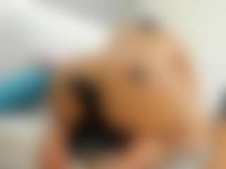 alanaablue's Live Sex Cam Show