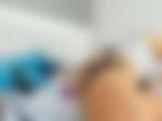 alanaablue's Live Sex Cam Show