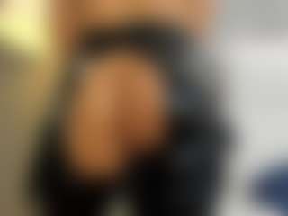 alanaablue's Live Sex Cam Show