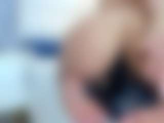 alanaablue's Live Sex Cam Show