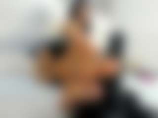 alanaablue's Live Sex Cam Show