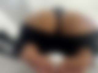 alanaablue's Live Sex Cam Show