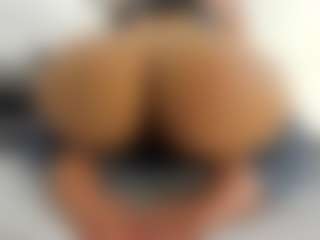 alanaablue's Live Sex Cam Show