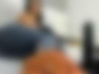 alanaablue's Live Sex Cam Show