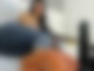alanaablue's Live Sex Cam Show