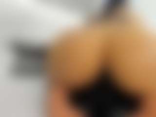 alanaablue's Live Sex Cam Show