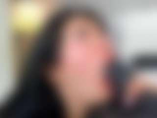 alanaablue's Live Sex Cam Show