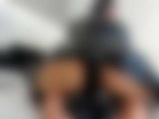 alanaablue's Live Sex Cam Show