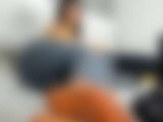 alanaablue's Live Sex Cam Show