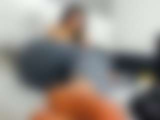 alanaablue's Live Sex Cam Show