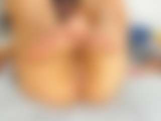 alanaablue's Live Sex Cam Show