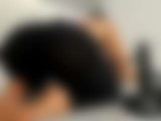 Live cam show with alanaablue - White on madthumbs | colombia