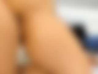 alanaablue's Live Sex Cam Show