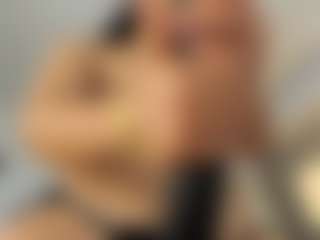 alanaablue's Live Sex Cam Show