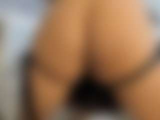 alanaablue's Live Sex Cam Show