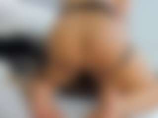 alanaablue's Live Sex Cam Show