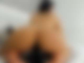 alanaablue's Live Sex Cam Show