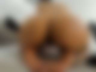alanaablue's Live Sex Cam Show